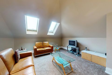 Photo 20 at 206 Churchill Avenue, Rural King, King