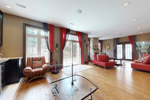 Photo 36 at 206 Churchill Avenue, Rural King, King