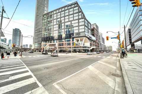 Photo 1 at 721 - 130 Queens Quay E, Waterfront Communities C8, Toronto