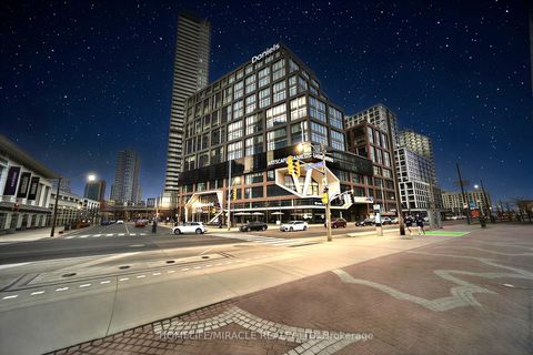 Photo 3 at 721 - 130 Queens Quay E, Waterfront Communities C8, Toronto