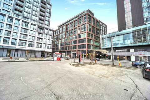 Photo 4 at 721 - 130 Queens Quay E, Waterfront Communities C8, Toronto