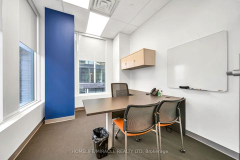 Photo 17 at 721 - 130 Queens Quay E, Waterfront Communities C8, Toronto