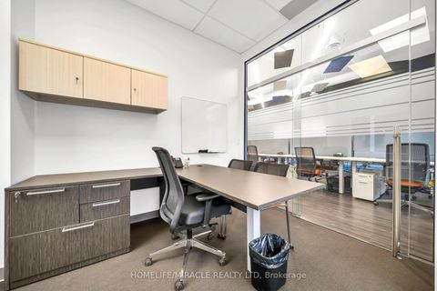 Photo 19 at 721 - 130 Queens Quay E, Waterfront Communities C8, Toronto