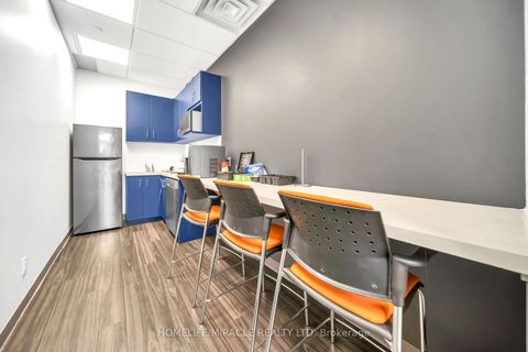 Photo 20 at 721 - 130 Queens Quay E, Waterfront Communities C8, Toronto