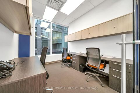 Photo 31 at 721 - 130 Queens Quay E, Waterfront Communities C8, Toronto