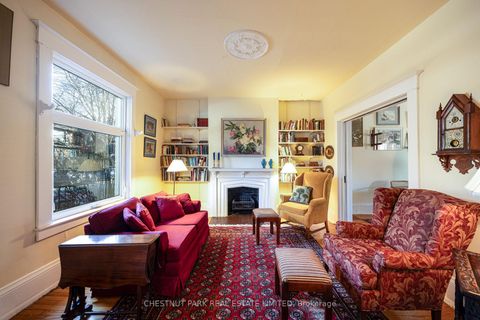 Photo 2 at 31 Palmerston Gardens, Annex, Toronto