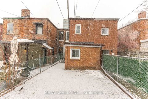 Photo 23 at 14 Peel Avenue N, Little Portugal, Toronto