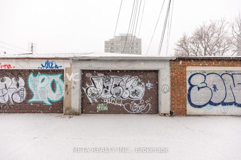 Photo 26 at 14 Peel Avenue N, Little Portugal, Toronto