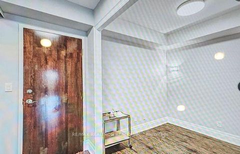 Photo 4 at 210 - 100 Promenade Circle, Brownridge, Vaughan