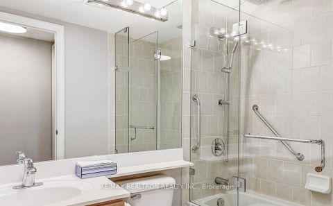 Photo 12 at 210 - 100 Promenade Circle, Brownridge, Vaughan