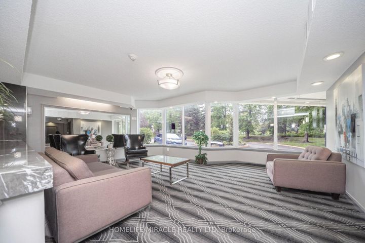 Photo 11 at 1802 - 8 Lisa Street, Queen Street Corridor, Brampton