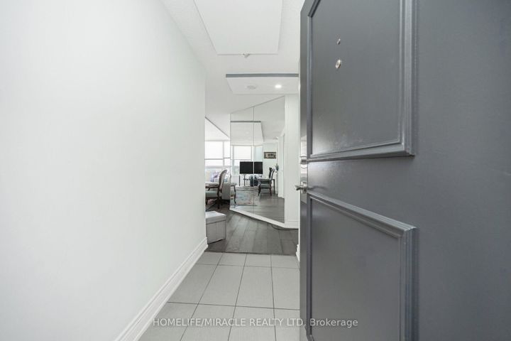 Photo 15 at 1802 - 8 Lisa Street, Queen Street Corridor, Brampton