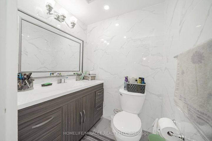 Photo 36 at 1802 - 8 Lisa Street, Queen Street Corridor, Brampton