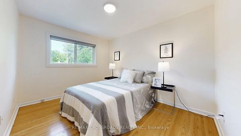 Photo 25 at 47 Flavian Crescent, Hillcrest Village, Toronto