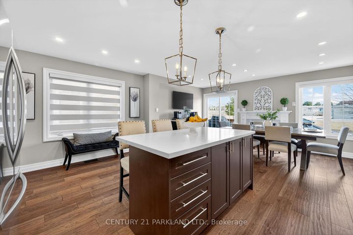 Photo 1 at 123 RUSSEL Drive, Bradford, Bradford West Gwillimbury