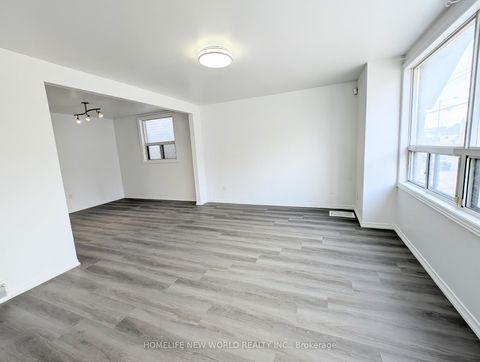 Photo 3 at 53 Dunraven Drive, Eglinton West, Toronto