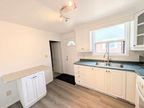 Photo 12 at 53 Dunraven Drive, Eglinton West, Toronto