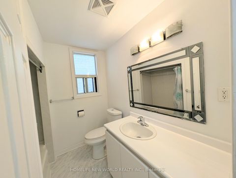 Photo 13 at 53 Dunraven Drive, Eglinton West, Toronto