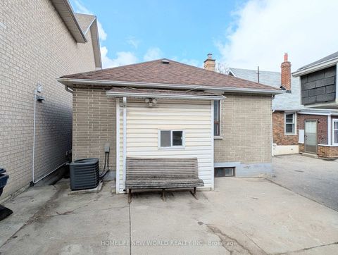Photo 24 at 53 Dunraven Drive, Eglinton West, Toronto