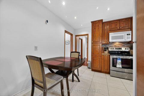 Photo 8 at 63 Brantwood Drive, Woburn, Toronto