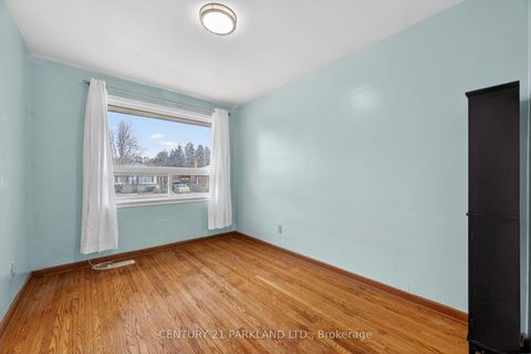 Photo 15 at 63 Brantwood Drive, Woburn, Toronto