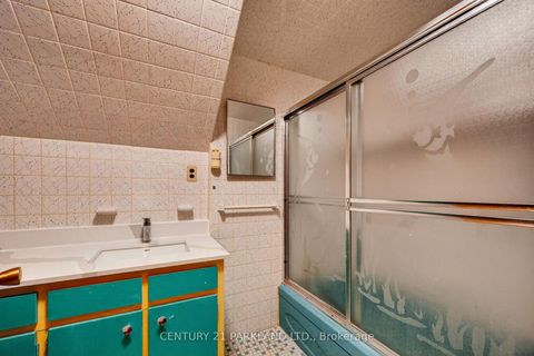 Photo 24 at 63 Brantwood Drive, Woburn, Toronto