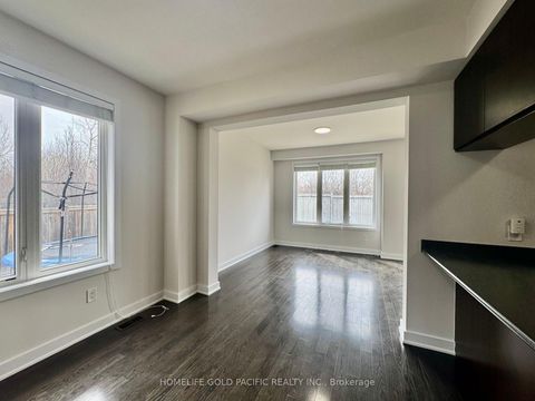 Photo 8 at 9 Dariole Drive, Oak Ridges Lake Wilcox, Richmond Hill