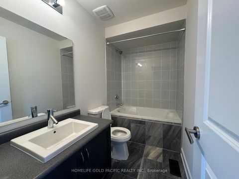 Photo 18 at 9 Dariole Drive, Oak Ridges Lake Wilcox, Richmond Hill