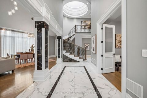 Photo 3 at 12 Miner Circle, Unionville, Markham