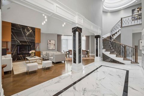 Photo 4 at 12 Miner Circle, Unionville, Markham