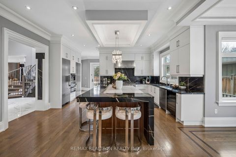 Photo 21 at 12 Miner Circle, Unionville, Markham