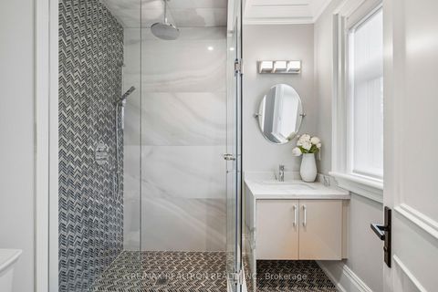 Photo 38 at 12 Miner Circle, Unionville, Markham