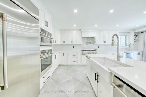 Photo 6 at 1350 Aldergrove Drive, Taunton, Oshawa