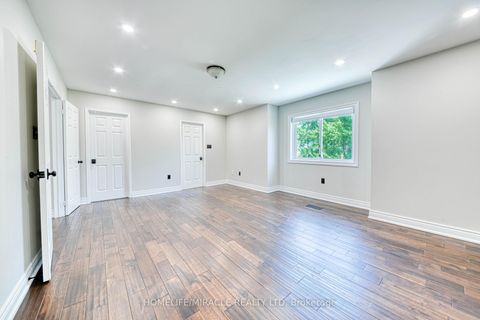 Photo 12 at 1350 Aldergrove Drive, Taunton, Oshawa