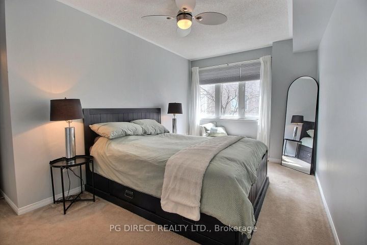 Photo 7 at 57 - 50 Turntable Crescent, Junction, Toronto