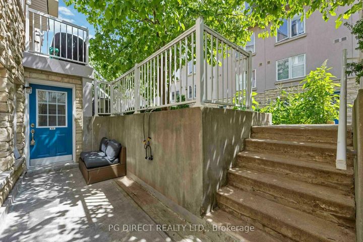 Photo 10 at 57 - 50 Turntable Crescent, Junction, Toronto