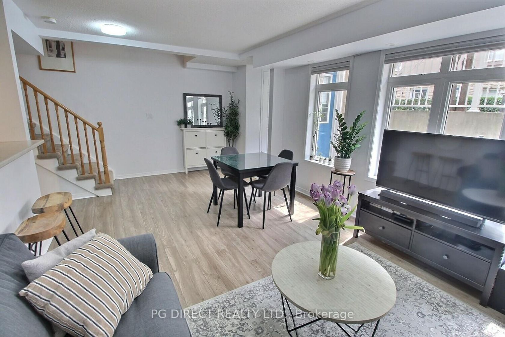 57 - 50 Turntable Crescent, Junction, Toronto by Loree Meneguzzi Real Estate 57 - 50 Turntable Crescent, Junction, Toronto