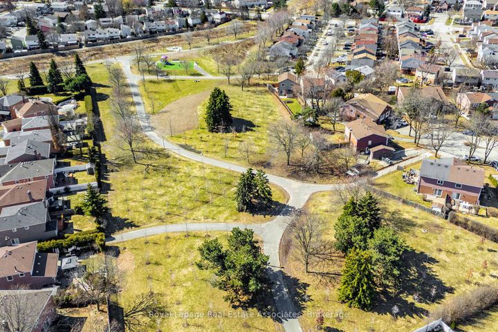 Photo 5 at 20 Jeremy Place, Northgate, Brampton