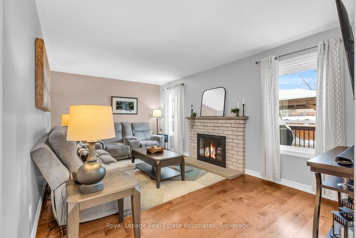 Photo 15 at 20 Jeremy Place, Northgate, Brampton