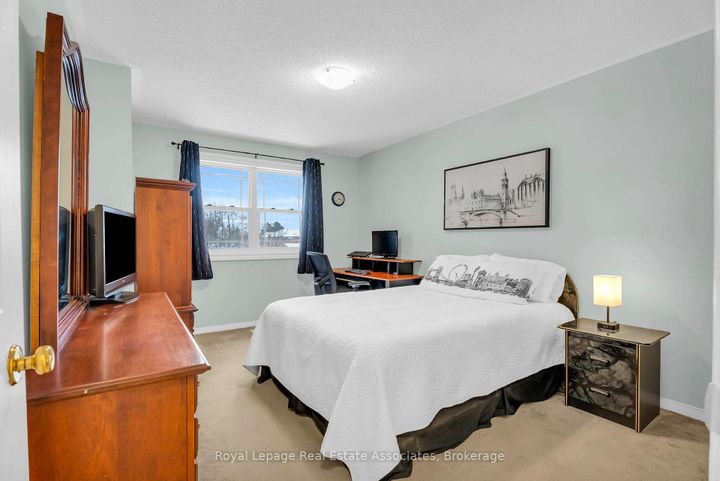 Photo 30 at 20 Jeremy Place, Northgate, Brampton