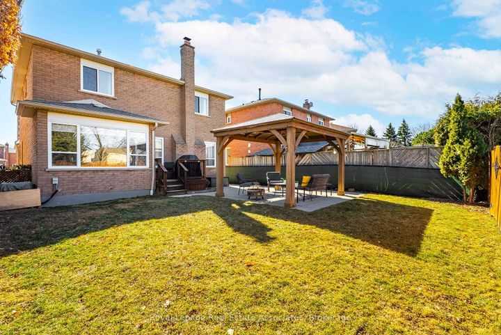 Photo 42 at 20 Jeremy Place, Northgate, Brampton