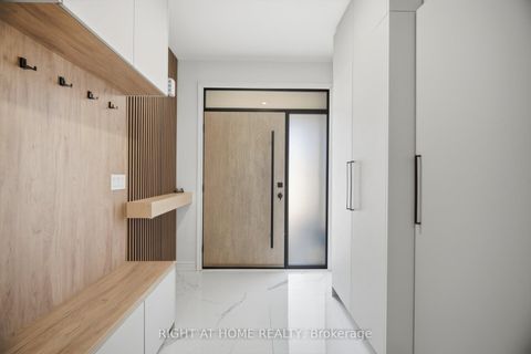 Photo 3 at 87 Via Toscana Drive, Vellore Village, Vaughan