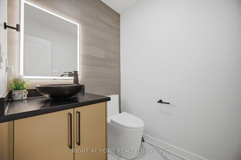 Photo 16 at 87 Via Toscana Drive, Vellore Village, Vaughan