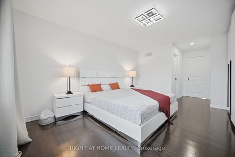 Photo 20 at 87 Via Toscana Drive, Vellore Village, Vaughan