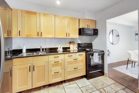 Photo 5 at 1902 - 3 Massey Square, Crescent Town, Toronto