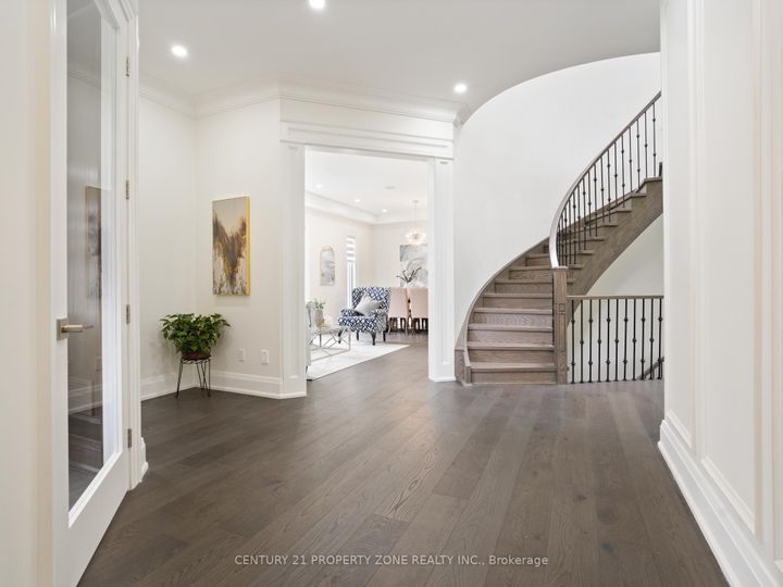 Photo 2 at 135 Mill Street S, Downtown Brampton, Brampton