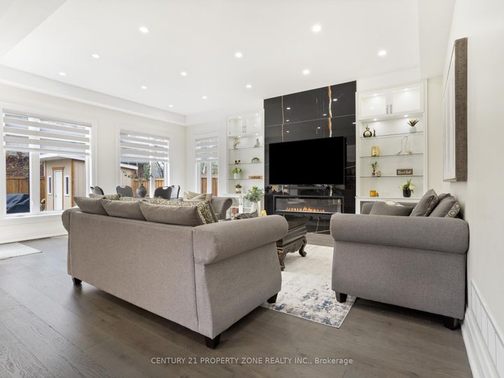 Photo 6 at 135 Mill Street S, Downtown Brampton, Brampton