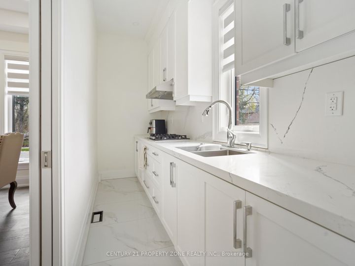 Photo 11 at 135 Mill Street S, Downtown Brampton, Brampton