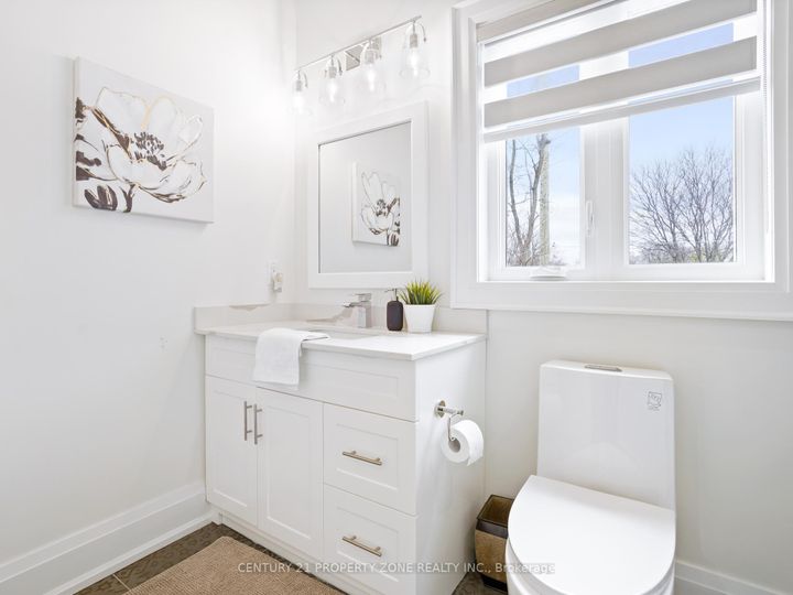 Photo 15 at 135 Mill Street S, Downtown Brampton, Brampton