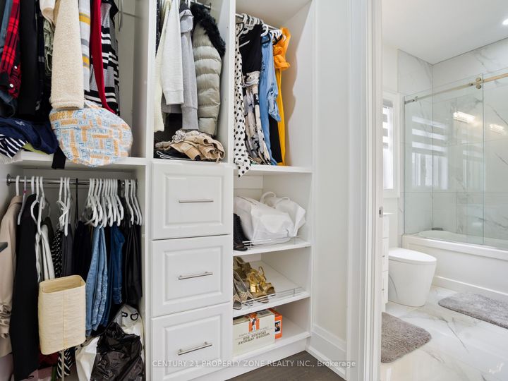 Photo 18 at 135 Mill Street S, Downtown Brampton, Brampton